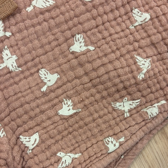 Toddler Outfit with Bird Print - Picture 2 of 10